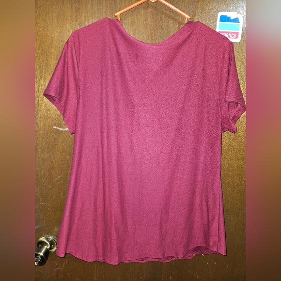 No Boundaries 3XL Burgundy Top - Picture 3 of 3